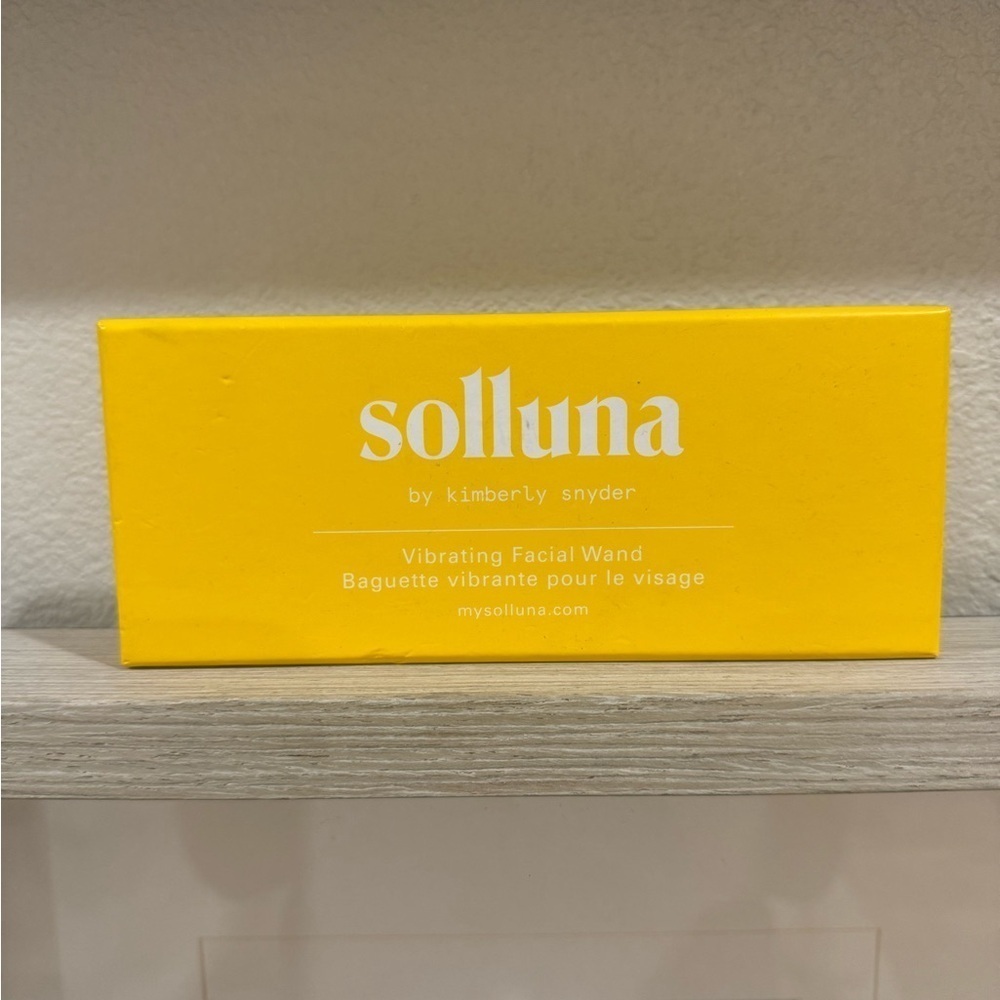 Solluna by Kimberly Snyder Vibrating Facial Wand Tool   NEW